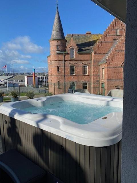 Antrim House Guest Rooms & Suites (Adults Only) Portrush Exterior foto